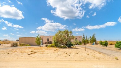 5760 Willow Ave, Rosamond, CA 93560 - photo 2