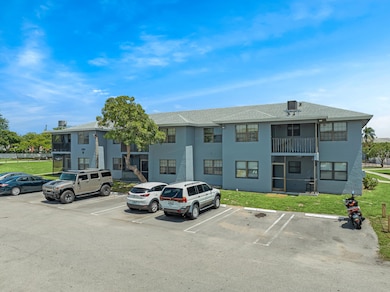 2291 Linton Ridge Cir unit B4, Delray Beach, FL 33444 - photo 2