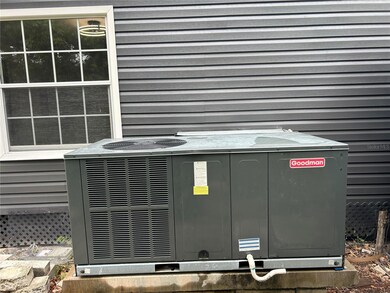 4443 Tucker Square, New Port Richey, FL 34652 - photo 4