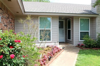 700 Teal Place, Edmond, OK 73003 - photo 2