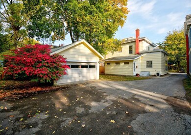 172 Phila St, Saratoga Springs, NY 12866 - photo 5