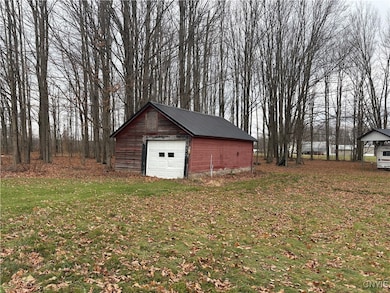 499 Baldwin Rd, Fulton, NY 13069 - photo 3