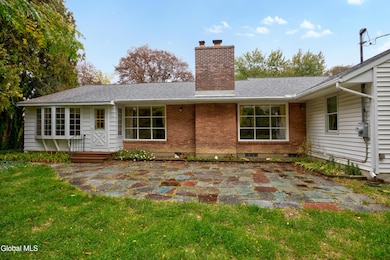 2472 Hilltop Rd, Schenectady, NY 12309 - photo 5