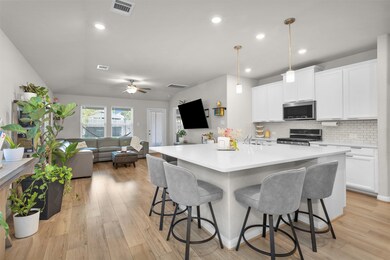 18544 Meadow Point Ln, Montgomery, TX 77316 - photo 5