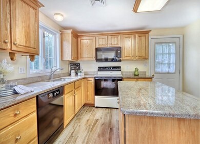 74 Merrimack Rd, Methuen, MA 01844 - photo 3