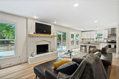 1612 NW Ashton Dr, Blue Springs, MO 64015 - photo 5