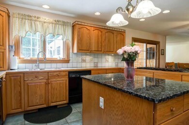 4 Prospector Ln, Scarborough, ME 04074 - photo 3