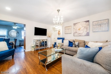 152 Belleville Ave unit 1, Bloomfield, NJ 07003 - photo 5