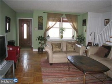 3438 Valley Green Dr, Drexel Hill, PA 19026 - photo 2