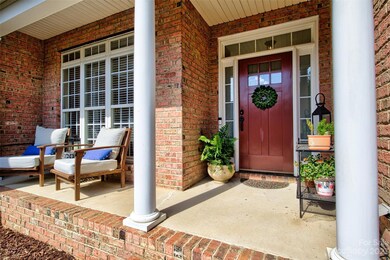 1406 Valhalla Dr, Denver, NC 28037 - photo 3