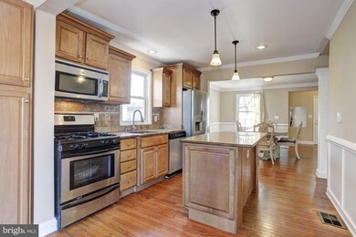 710 Maryland Ave, Essex, MD 21221 - photo 5