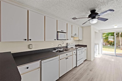 4107 78th St W unit 29B, Bradenton, FL 34209 - photo 7