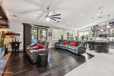 12-web-or-mls-E Red Bird Rd-0805-007