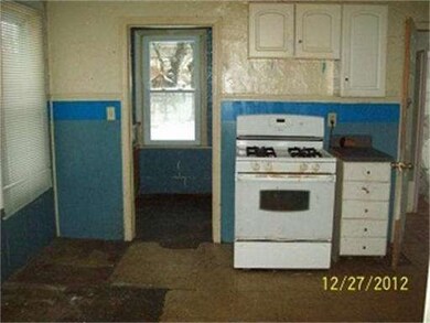 7 Mckinley Rd, Worcester, MA 01605 - photo 4