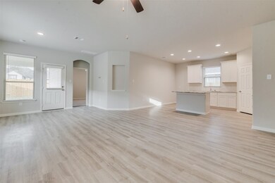 10126 Barn Owl Trail, Magnolia, TX 77354 - photo 4