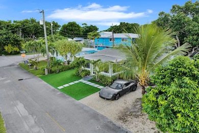 38 Pirates Dr, Key Largo, FL 33037 - photo 2
