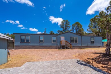 1-web-or-mls-1020 W Bridle Path Ln (03)