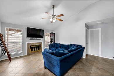 7810 Greenedge Dr, Houston, TX 77040 - photo 6