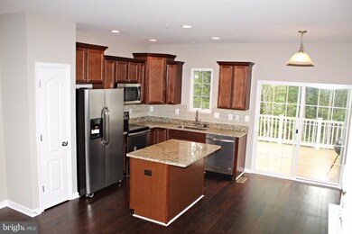 11737 Sunningdale Place, Saint Charles, MD 20602 - photo 5