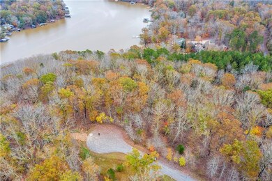 190 Lago Vista Dr, New London, NC 28127 - photo 5