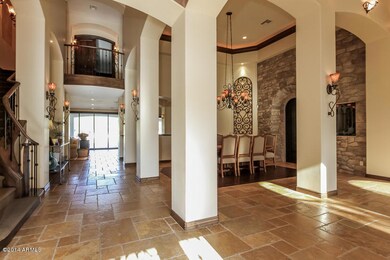 008-Foyer-986086-mls