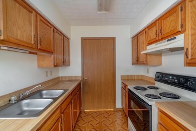 Sharon Woods Senior Village II unit 215, Columbus, OH 43229 - photo 5