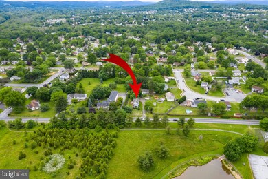 424 Old Swede Rd, Douglassville, PA 19518 - photo 5