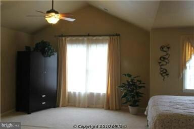 42461 Unicorn Dr, Chantilly, VA 20152 - photo 7