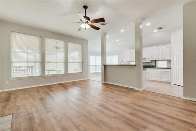 16307 Shining Rock Ln, Houston, TX 77095 - photo 5