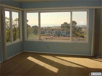 MASTER BEDROOM WITH OCEAN VIEWS