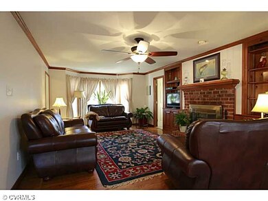 Den/Family/Great Room