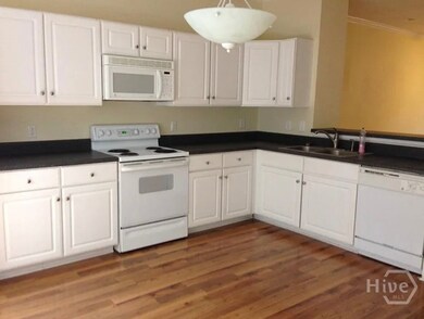 205 Woodstone Dr unit 18, Athens, GA 30605 - photo 2