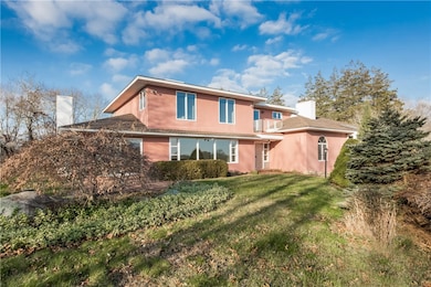 325 Post Rd, Westerly, RI 02891 - photo 2