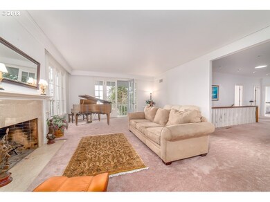 2265 Rose Ln, Eugene, OR 97403 - photo 5