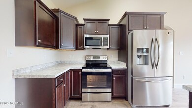 30-web-or-mls-409-Derrick-Dr-Sneads-Ferr