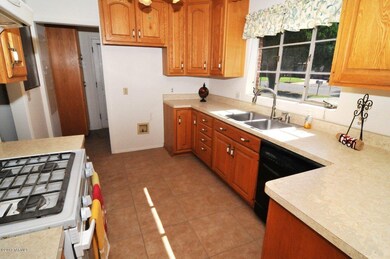 2925 E Richards Row, Tucson, AZ 85716 - photo 6