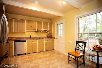 2408 Claremont Dr, Falls Church, VA 22043 - photo 7