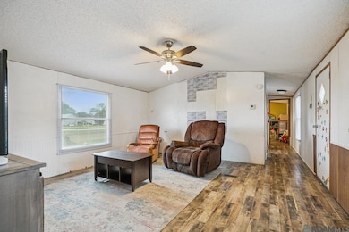 45162 Butch Gore Rd, Prairieville, LA 70769 - photo 2