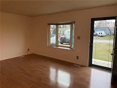 3057 Hawcreek Blvd, Columbus, IN 47203 - photo 3