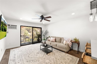 The Franciscan unit 366, San Diego, CA 92108 - photo 2