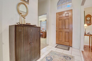 2605 Briargrove Dr, Hurst, TX 76054 - photo 3