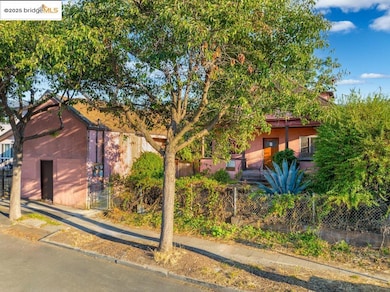 1614 Russell St, Berkeley, CA 94703 - photo 3