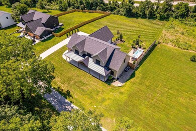 529 Bowers Ln, Morgantown, WV 26508 - photo 5