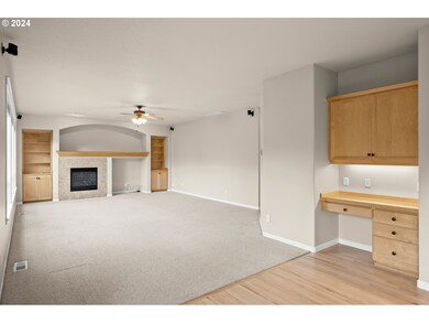 1352 S Maple St, Canby, OR 97013 - photo 6