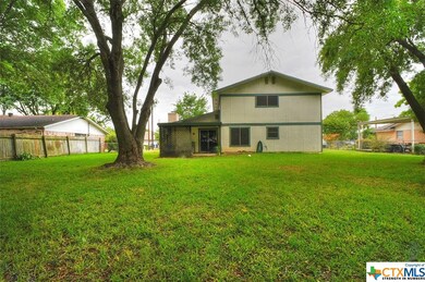 1384 Poppy Ln, New Braunfels, TX 78130 - photo 2