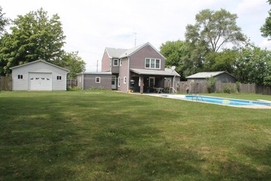 2407-2409 Saint C, Janesville, WI 53546 - photo 6