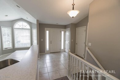 2322 Whimbrel Ct NE unit 55, Grand Rapids, MI 49505 - photo 3