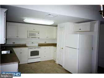 Windsor at Glen Mills unit 318, Glen Mills, PA 19342 - photo 7