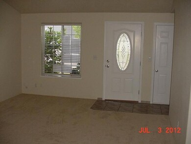 1078 Cherry St, Central Point, OR 97502 - photo 3