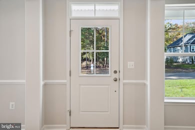 11564 Beacon Hill Ct, Swan Point, MD 20645 - photo 4